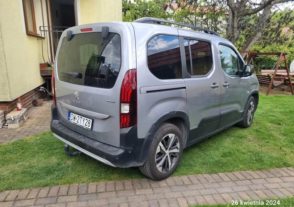 Peugeot Rifter cena 78000 przebieg: 135000, rok produkcji 2018 z Wrocław małe 172